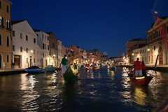 Il corteo all'ingresso del Canale di Cannaregio